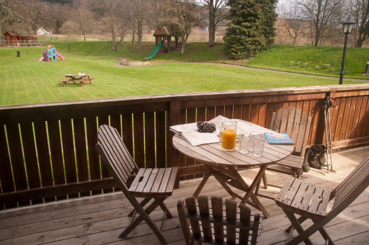 River Edge Lodges Bridge of Earn Exterior foto